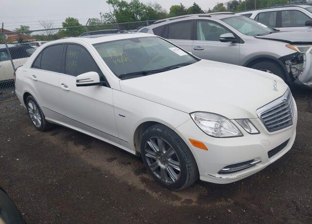 2012 MERCEDES-BENZ E-Class