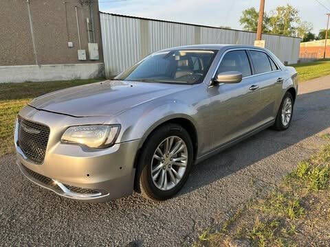 2018 CHRYSLER 300