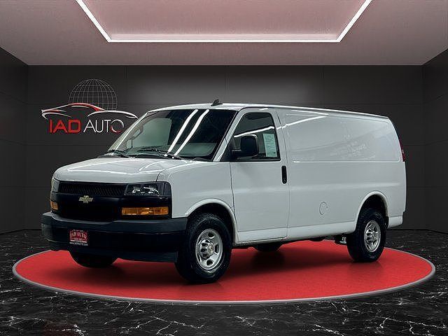 2020 CHEVROLET Express