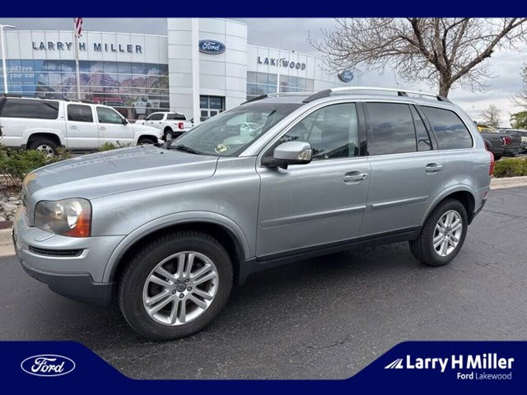 2011 VOLVO XC90