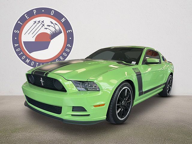 2013 FORD Mustang