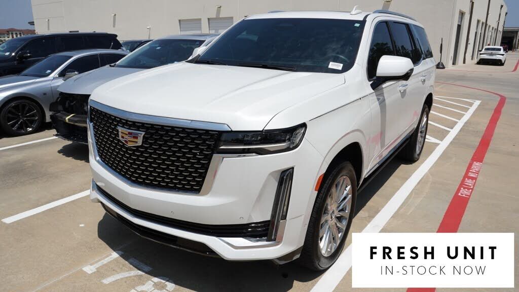 2024 CADILLAC Escalade