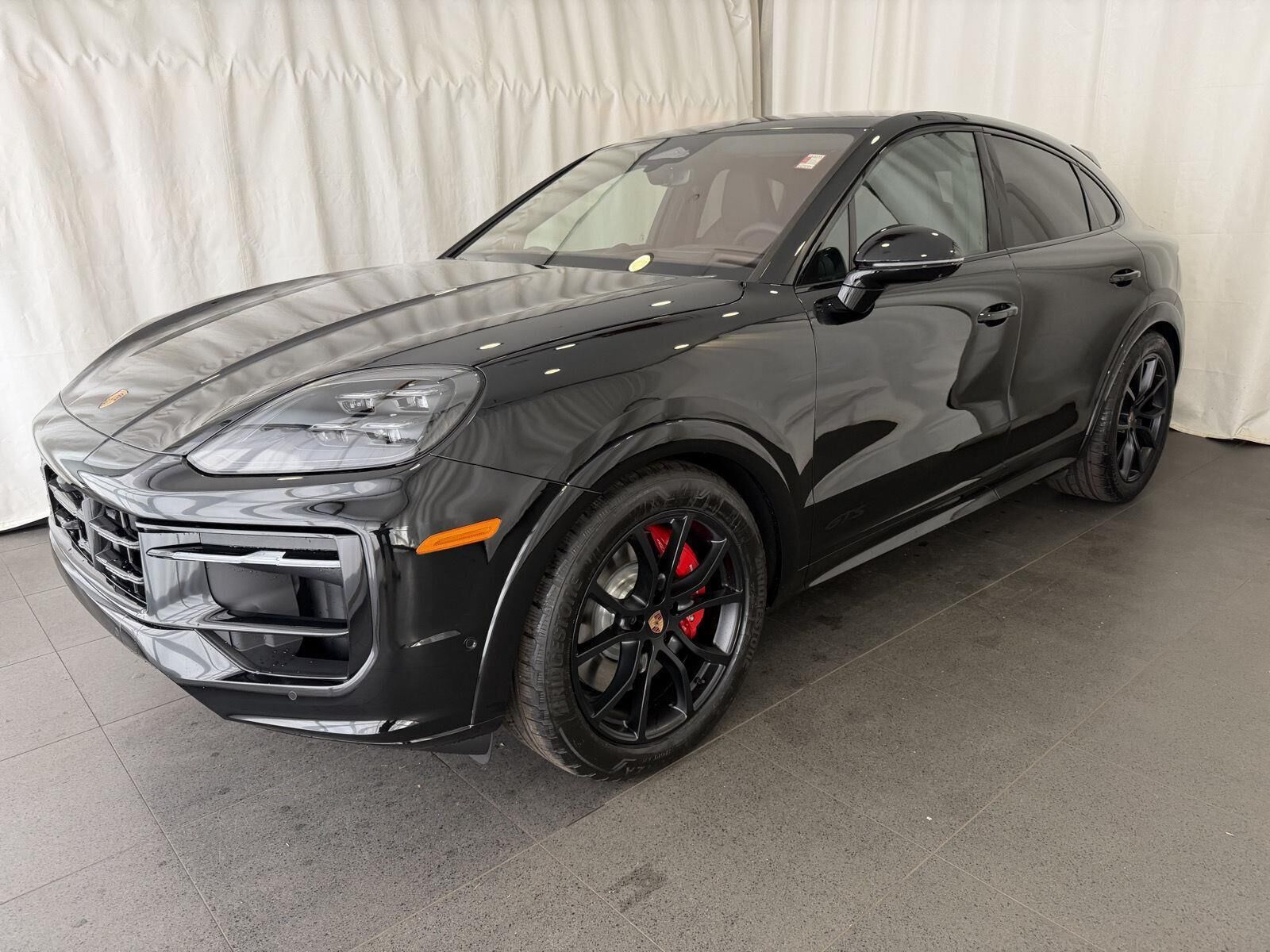 2026 PORSCHE Cayenne