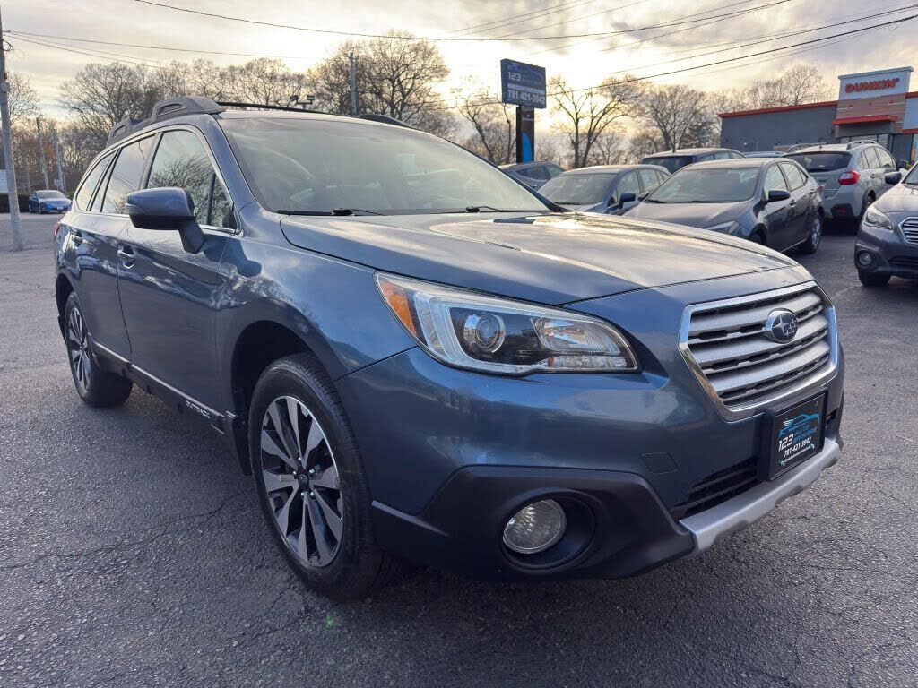 2016 SUBARU Outback