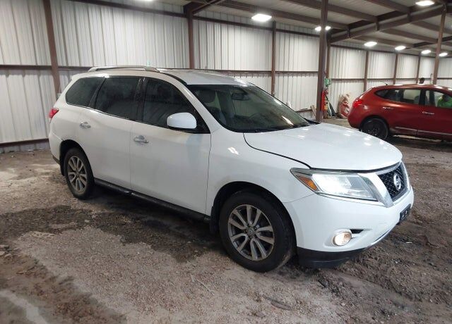 2016 NISSAN Pathfinder