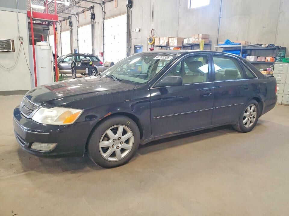 2001 TOYOTA Avalon