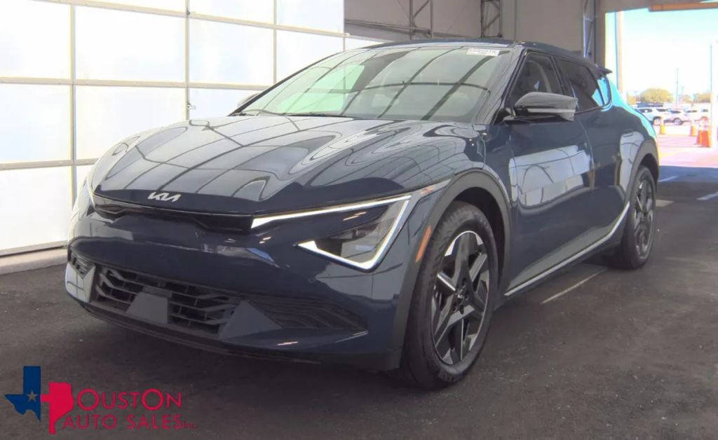 2025 KIA EV6