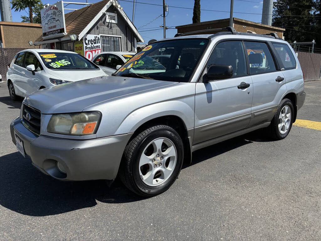 2004 SUBARU Forester