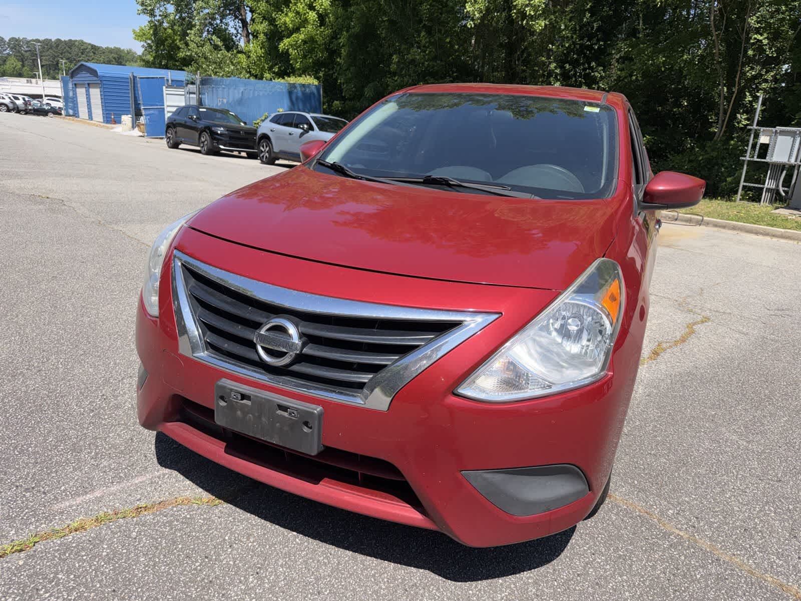 2015 NISSAN Versa
