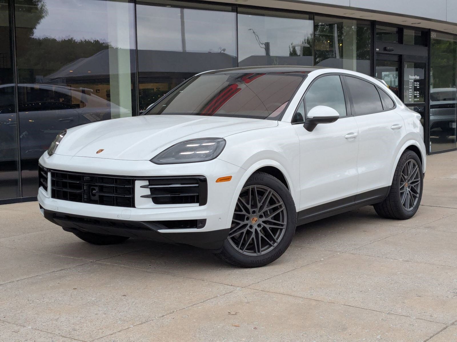 2026 PORSCHE Cayenne