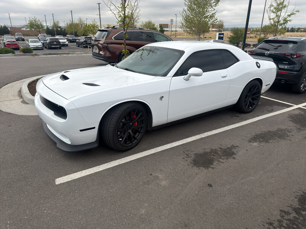2016 DODGE Challenger