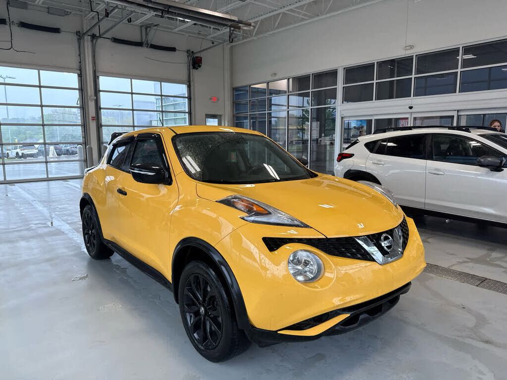2016 NISSAN Juke