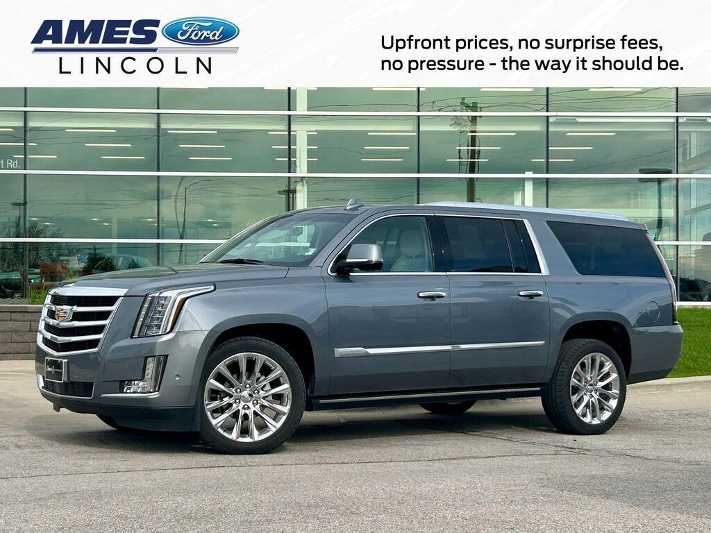 2019 CADILLAC Escalade ESV