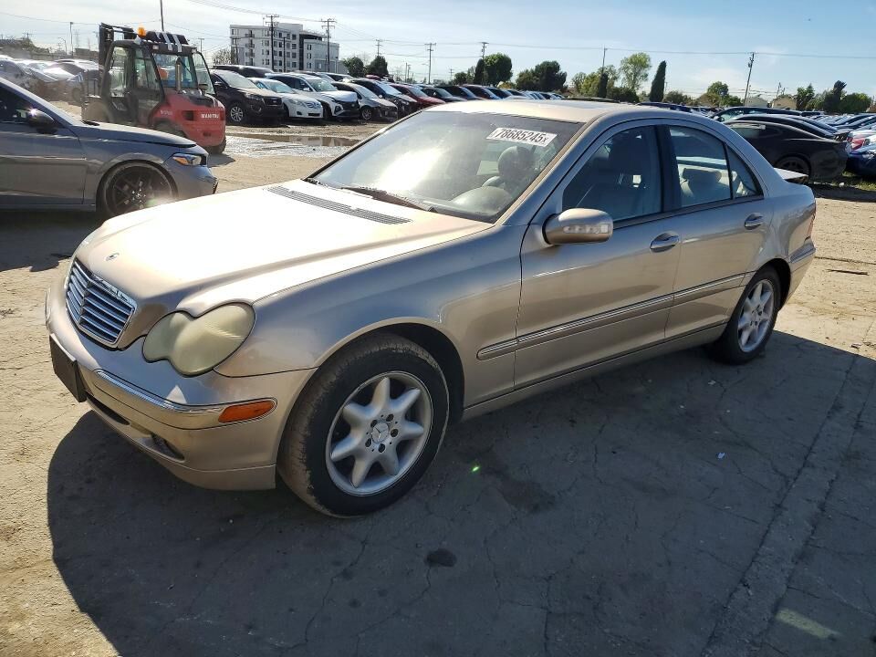 2003 MERCEDES-BENZ C-Class
