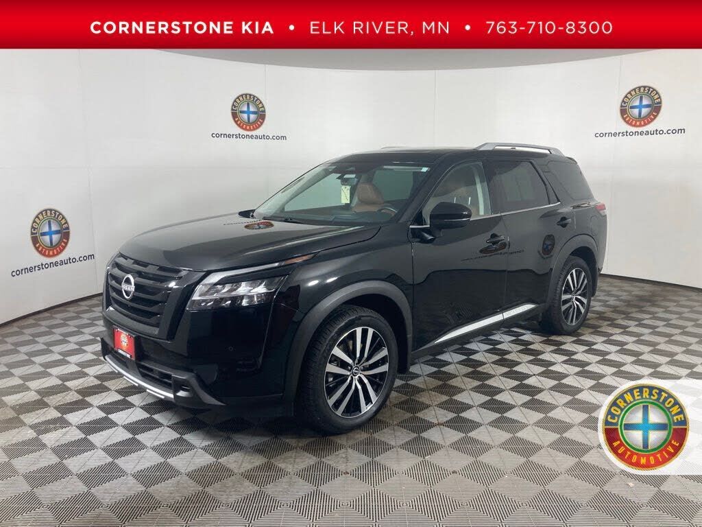 2024 NISSAN Pathfinder