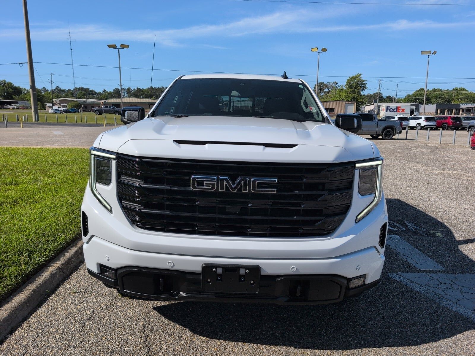 2025 GMC Sierra