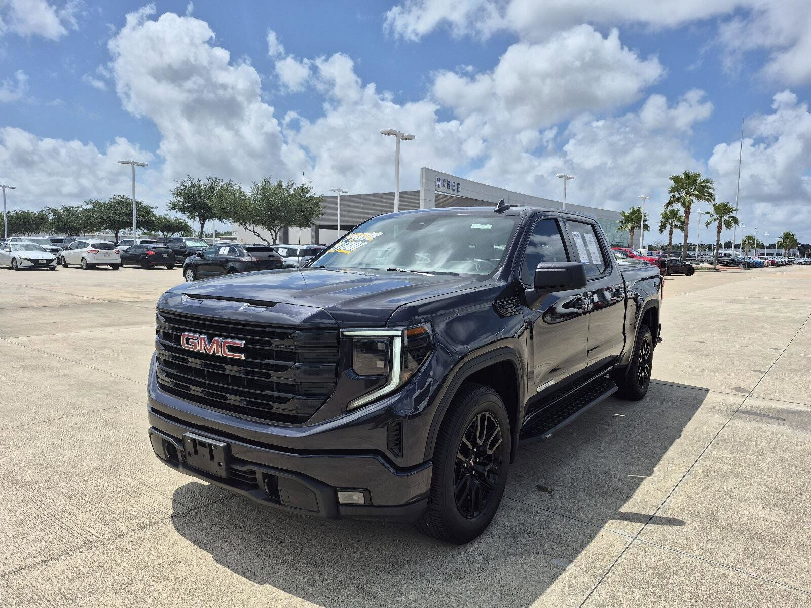 2025 GMC Sierra
