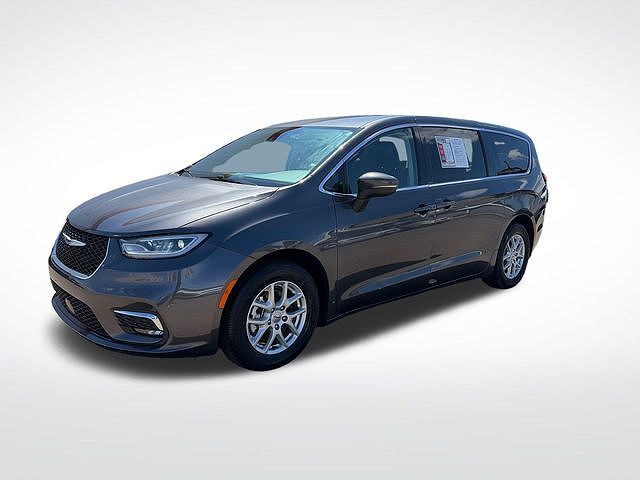 2023 CHRYSLER Pacifica