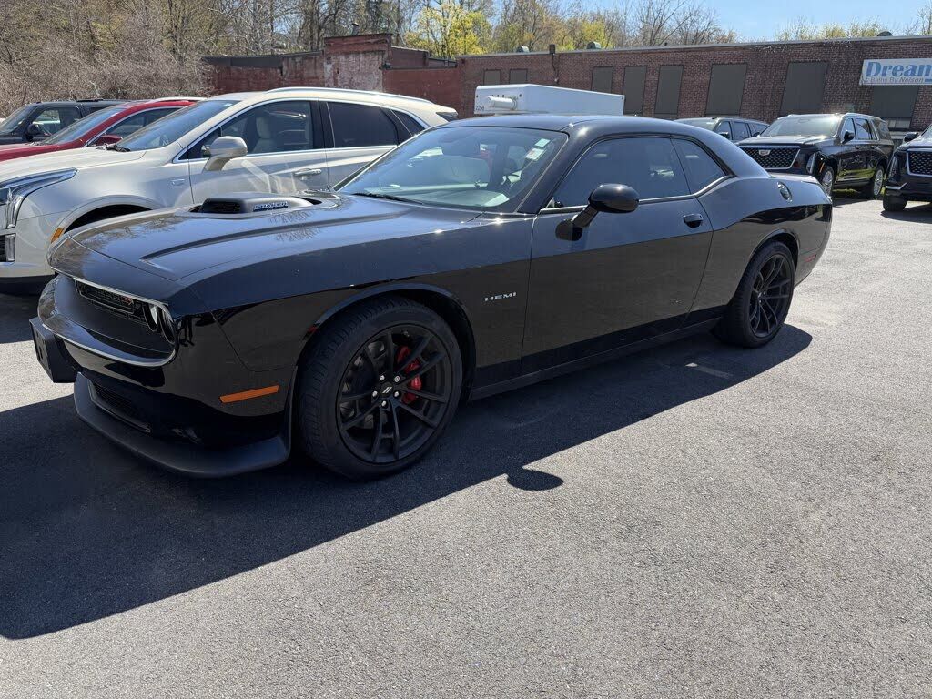 2020 DODGE Challenger