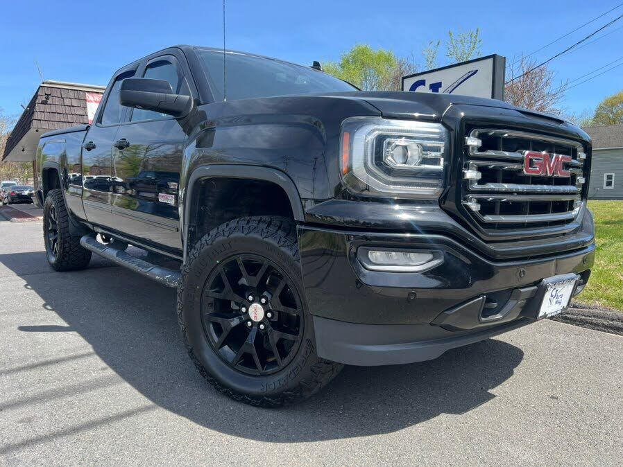 2018 GMC Sierra