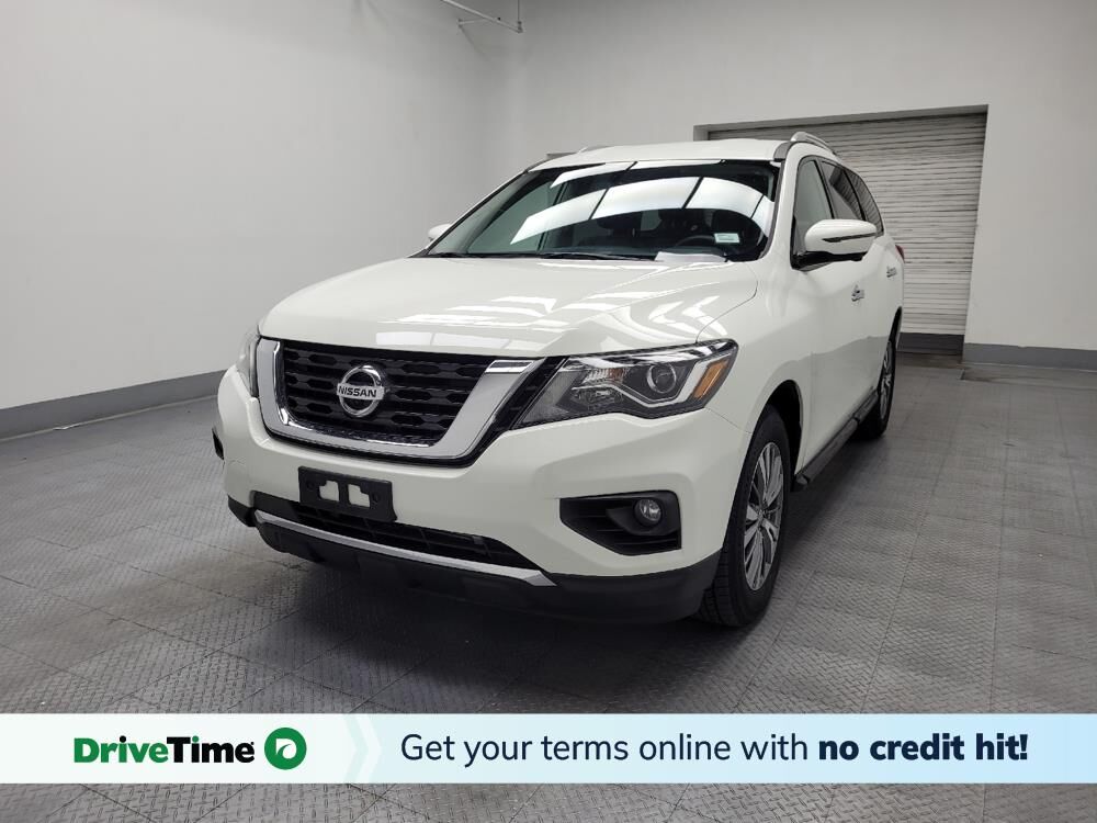 2020 NISSAN Pathfinder