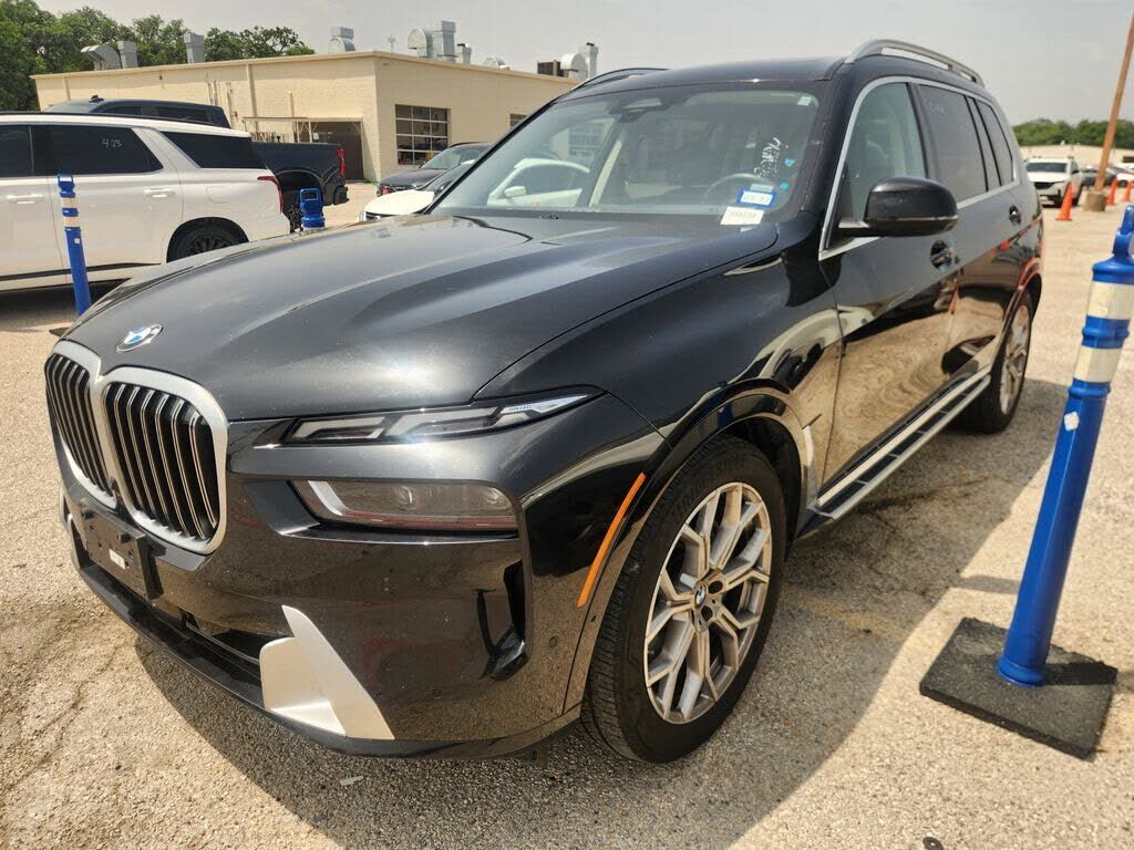 2026 BMW X7