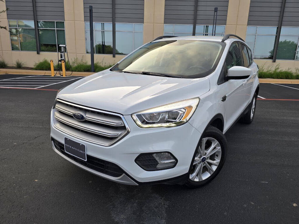2018 FORD Escape