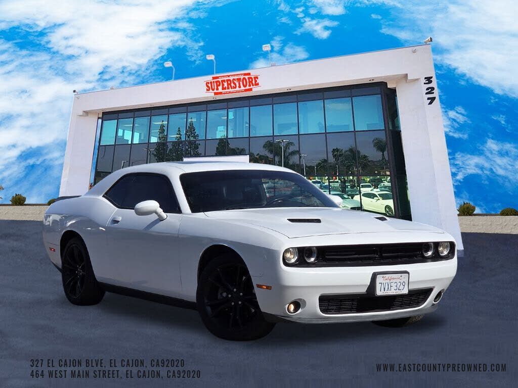 2016 DODGE Challenger
