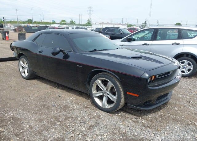 2017 DODGE Challenger