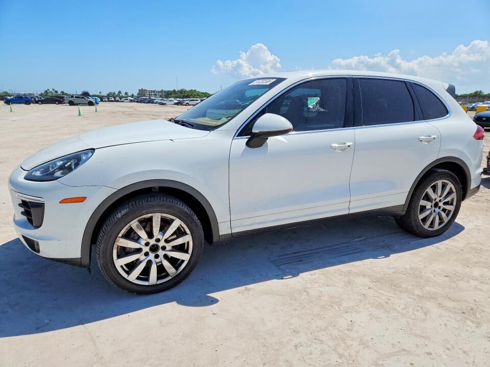 2016 PORSCHE Cayenne