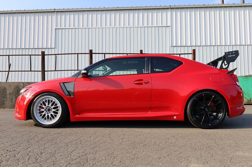 2013 TOYOTA SCION