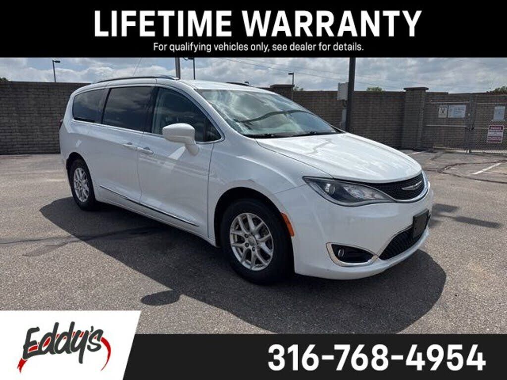 2020 CHRYSLER Pacifica