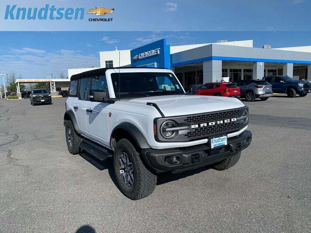 2023 FORD Bronco
