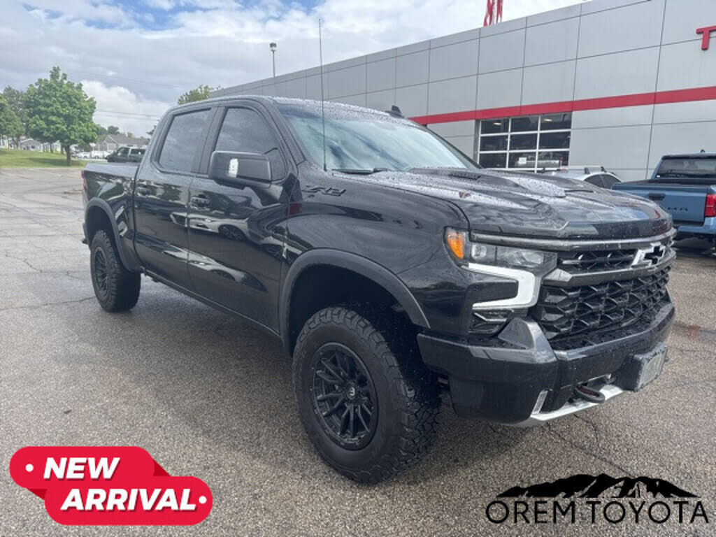 2024 CHEVROLET Silverado