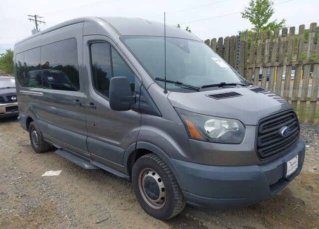 2015 FORD Transit