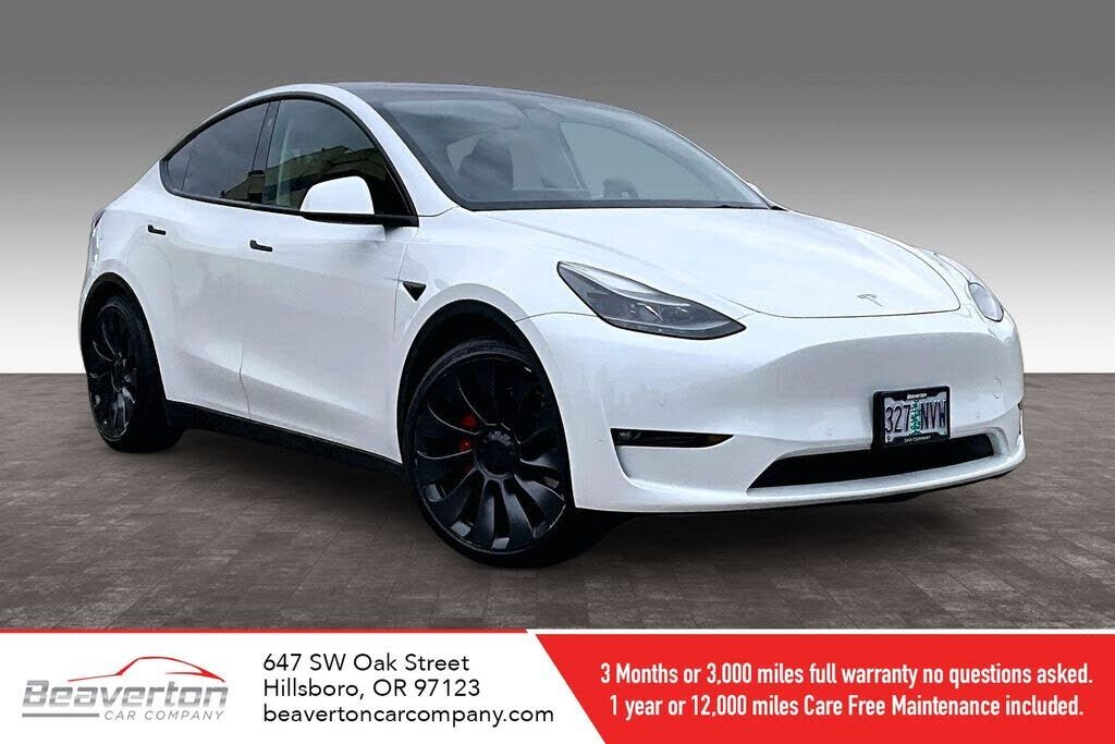 2022 TESLA Model Y