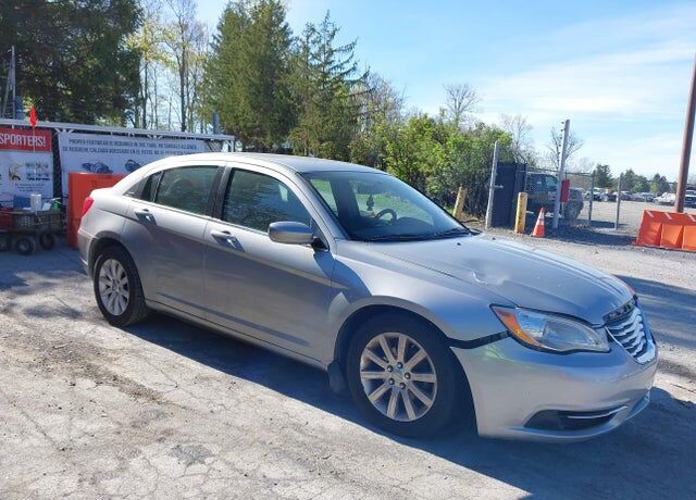 2014 CHRYSLER 200