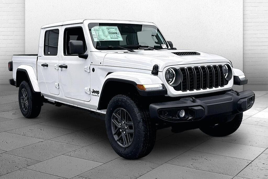 2026 JEEP Gladiator