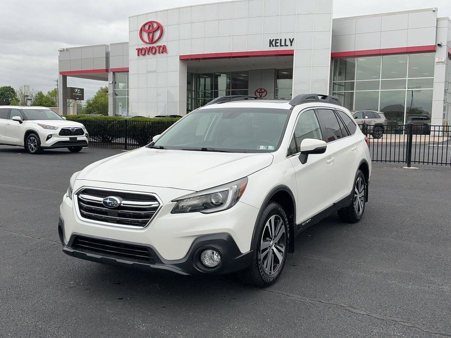 2019 SUBARU Outback