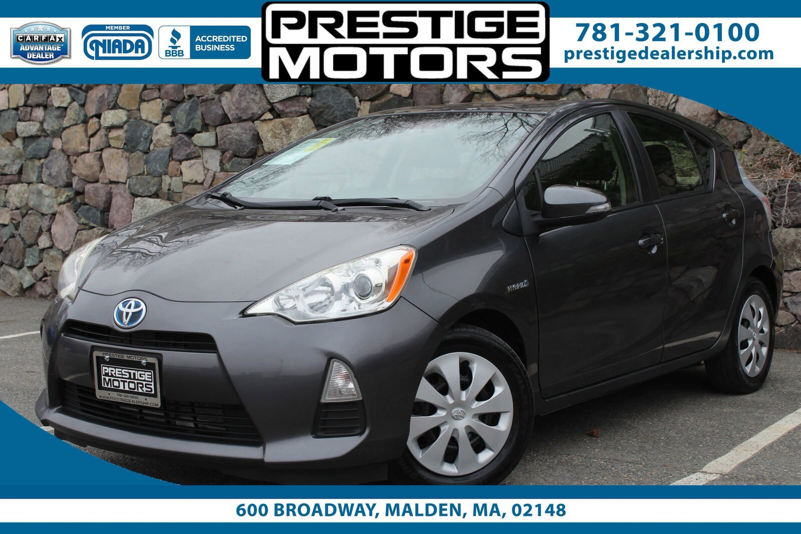 2013 TOYOTA Prius