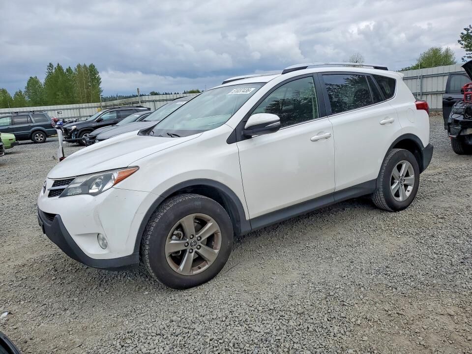 2015 TOYOTA RAV4