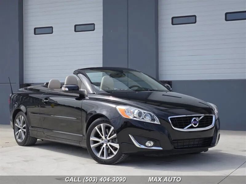 2013 VOLVO C70