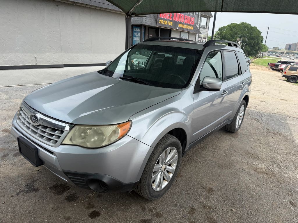 2012 SUBARU Forester