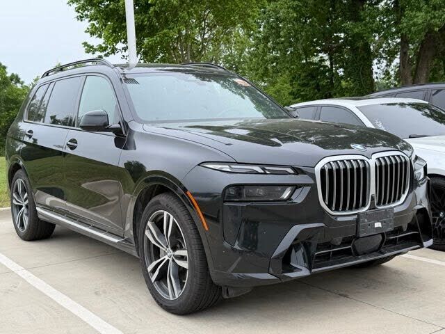 2025 BMW X7