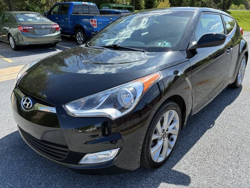 2017 HYUNDAI Veloster