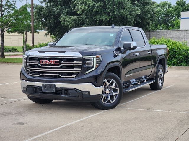 2023 GMC Sierra