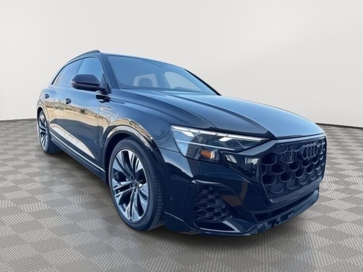 2026 Audi Q8