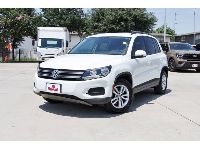 2017 VOLKSWAGEN Tiguan
