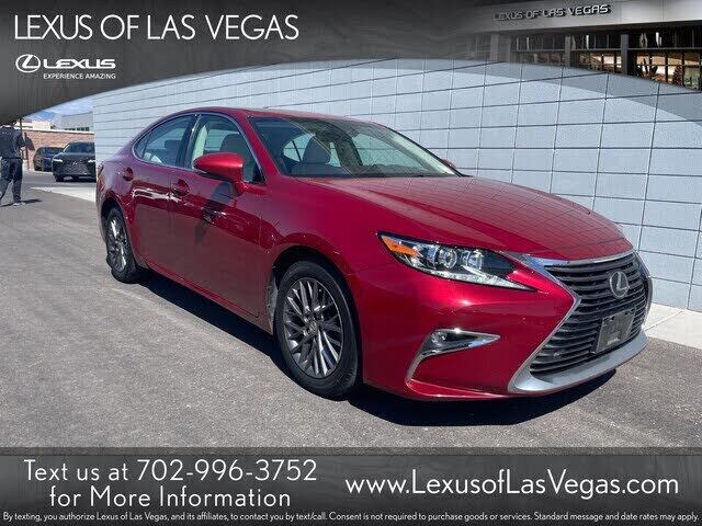 2018 LEXUS ES