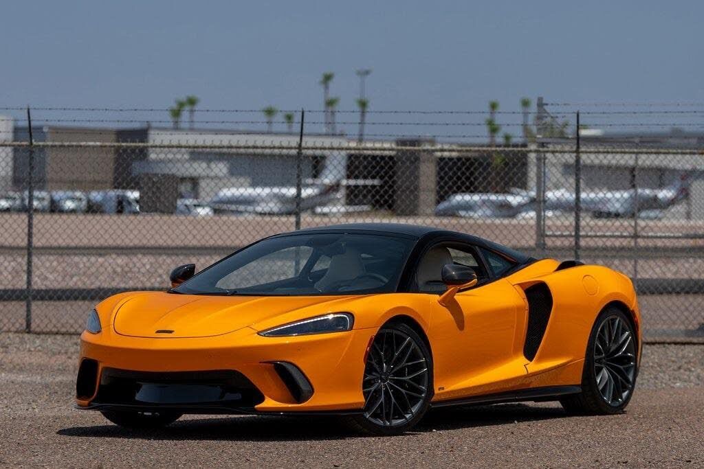 2025 MCLAREN GTS